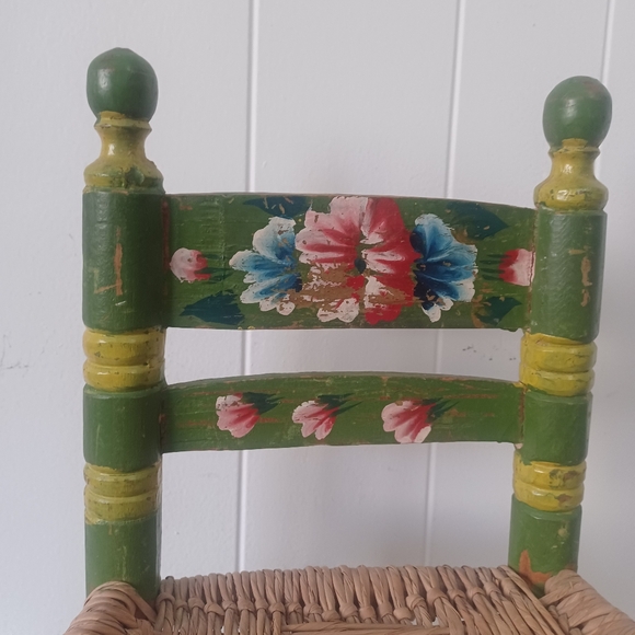 Mexican Folk Art Mini Chair - Picture 6 of 8